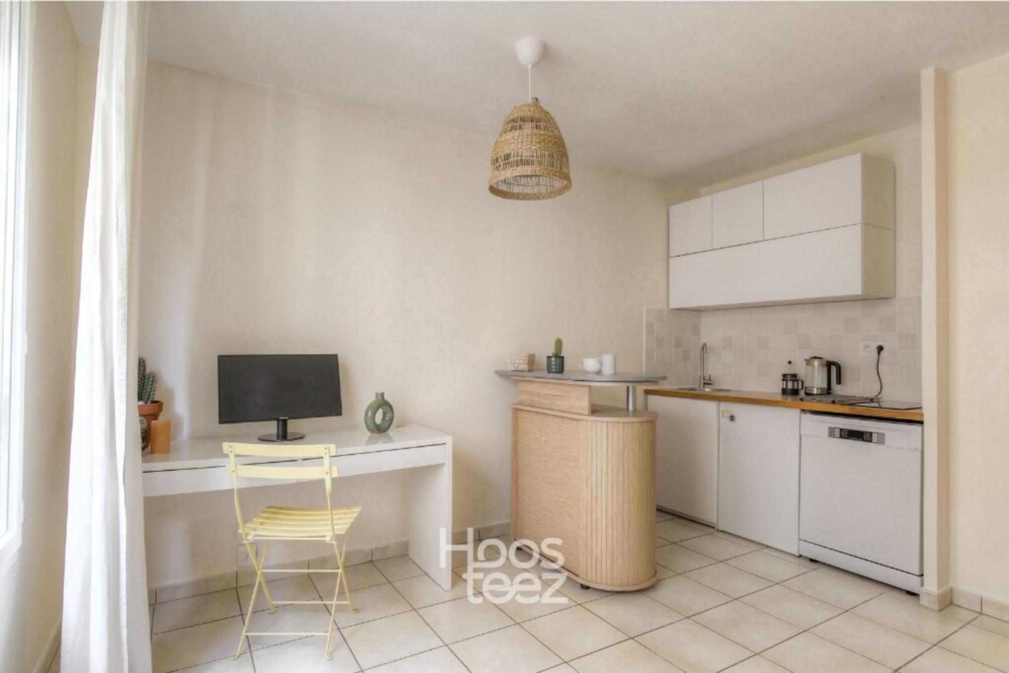 Ferienwohnung Le Calme Et Cosy Avec Parking Gratuit Lyon Exterior foto