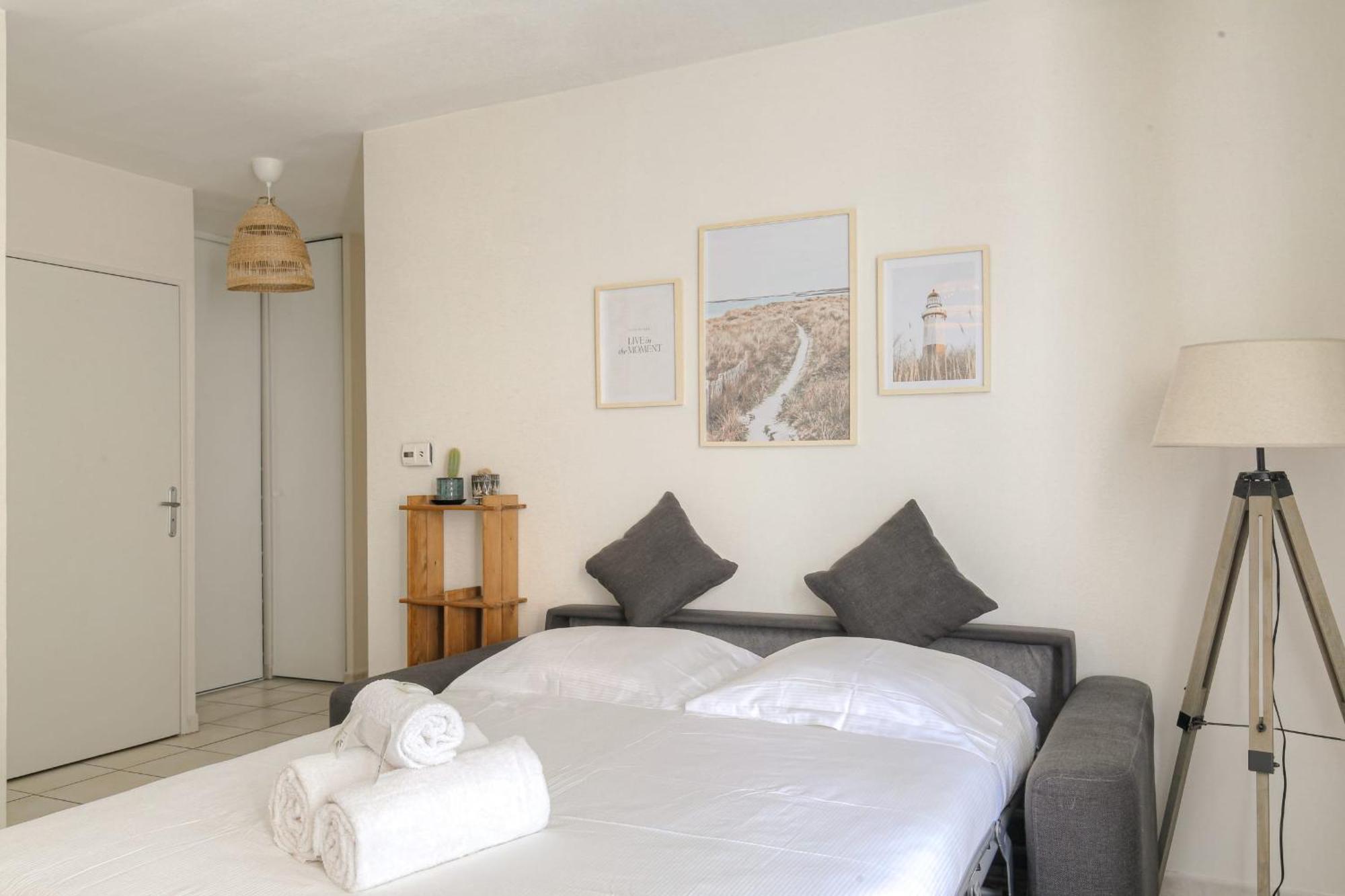 Ferienwohnung Le Calme Et Cosy Avec Parking Gratuit Lyon Exterior foto